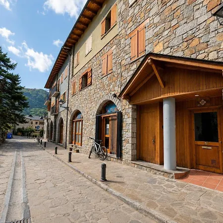 Centrico Atico De Diseno Con Vistas Al Pirineo - * Benasque