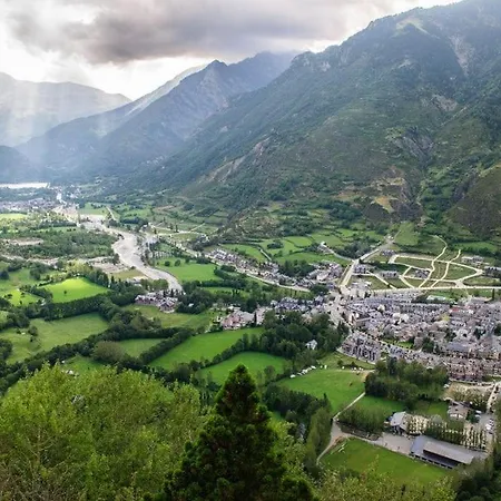 Centrico Atico De Diseno Con Vistas Al Pirineo - * Benasque