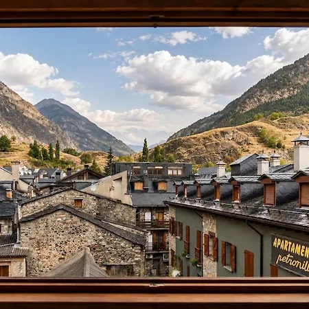 Céntrico ático De Diseño Con Vistas Al Pirineo - *